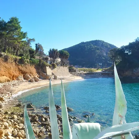 Willa Beach Villa Ampelaki - Ampelaki Beach, Paleokastritsa, Corfu